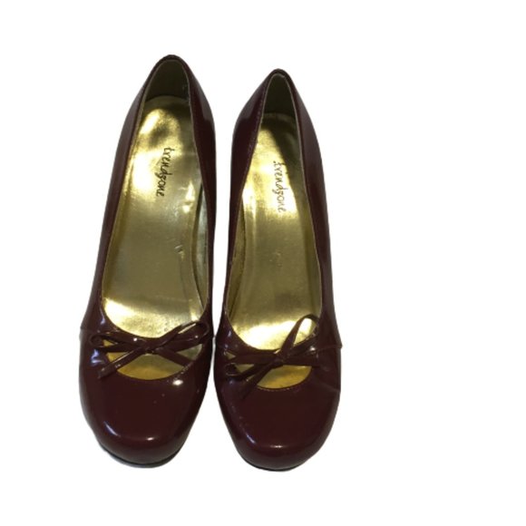 Trendzone Size 9M Burgundy Heels with Bow Tie - Picture 1 of 11
